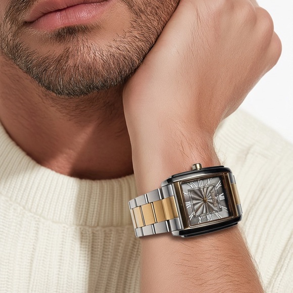 Invicta men’s Silver and Gold Men's Watch - Picture 10 of 10